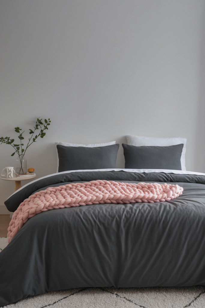 0006 1 6 a sleek dark grey comforter on a bed w 5qY3vFhsSfmup5NtKZHBBw jyT6UdgkS3WPI4YrR3mYdg